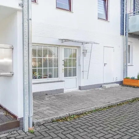 Nice Apartment In Warwerort With Wifi Warwerort