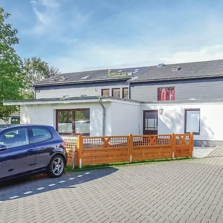 Apartamento Nice Apartment In Warwerort With Wifi *
